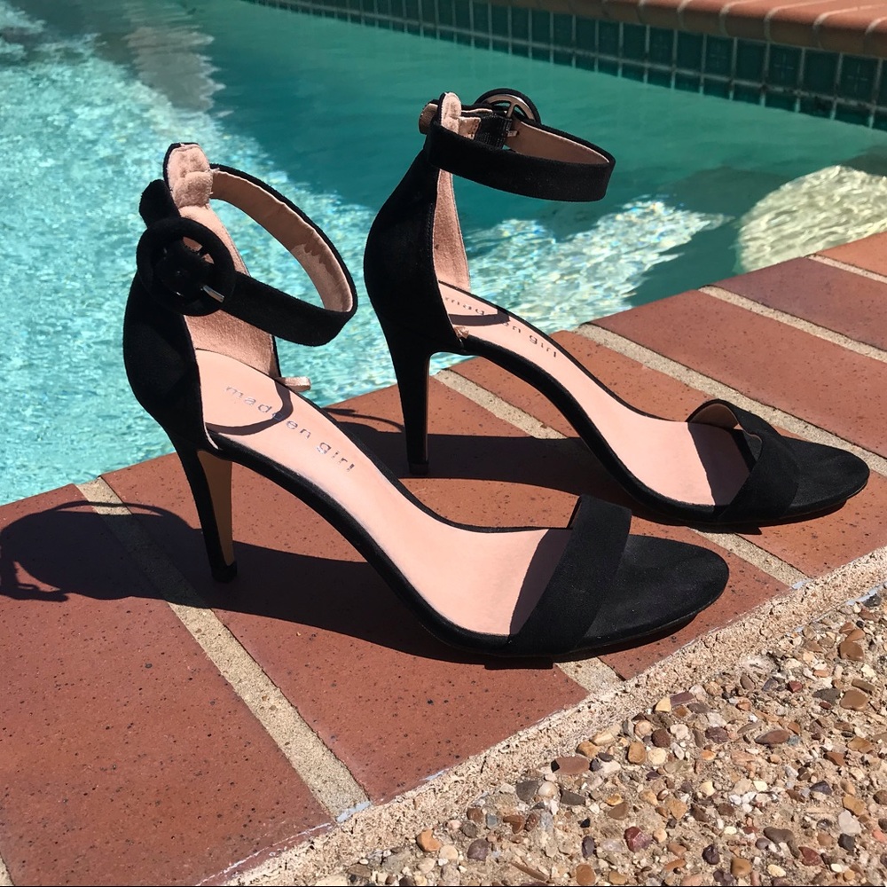 Madden Girl Heels 👠 black, ankle strap heels